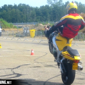 KicXstart MotoAcXtion 2003