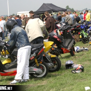 Meeting Grou 2004 #35