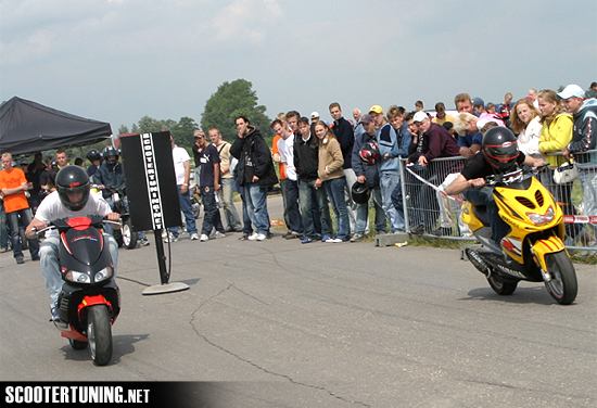 Meeting Grou 2004 #25