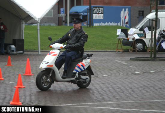 Politiedag Tilburg 2003 #2