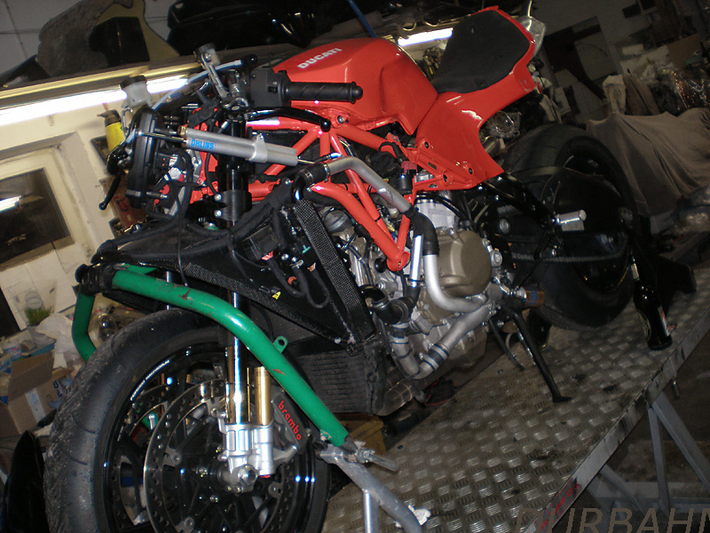 Desmo-Start-P1.jpg