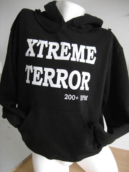 hooded%20extreme%20terror%20voor.jpg