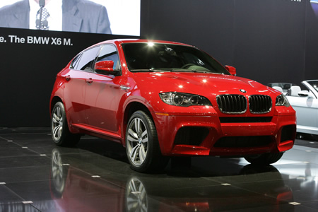 BMW-X6M-001.jpg