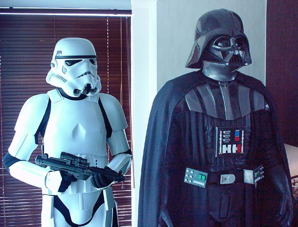 vader-trooper-lifesize-03.jpg