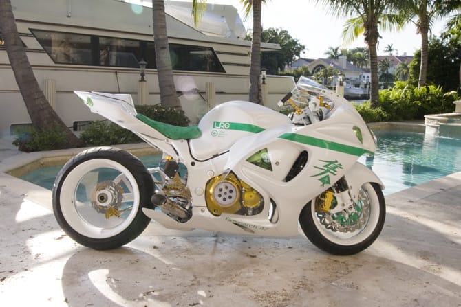 lrg-suzuki-hayabusa.jpg