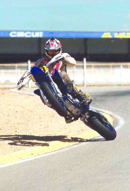 Moto_13_Supermotard.jpg